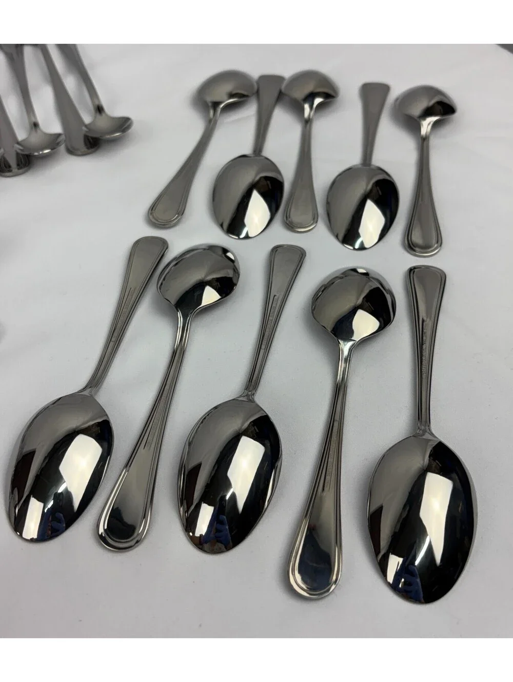 Reed & Barton Stainless Steel Lot of 47pcs Assorted Silverware With Box